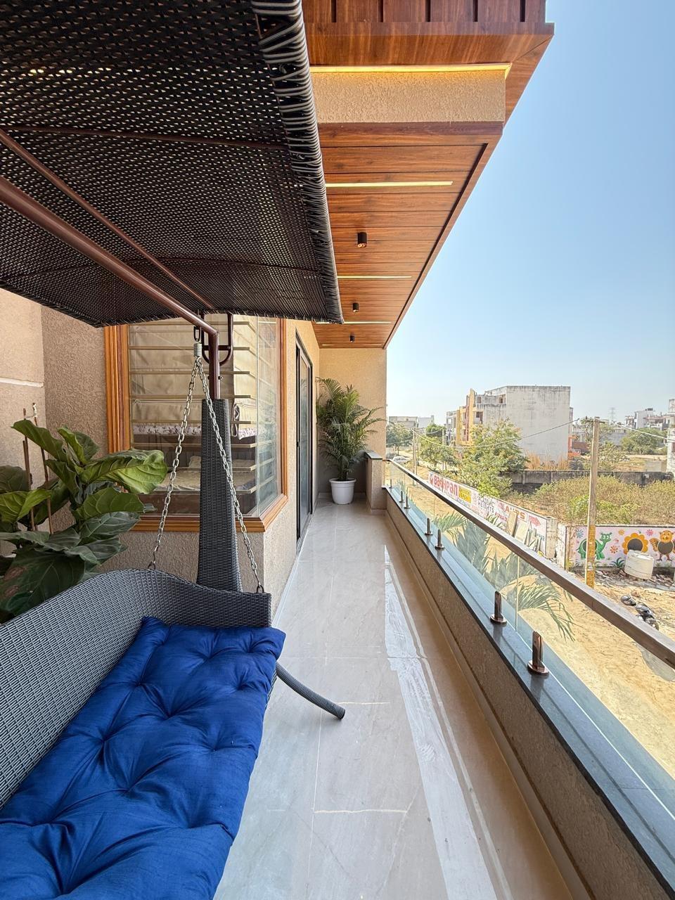 Balcony with glass railing