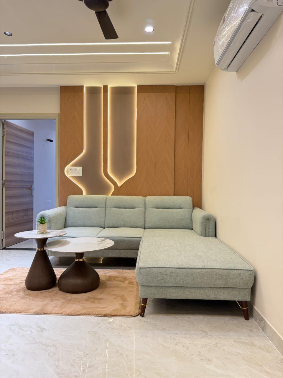 Lounge with L-shaped sofa